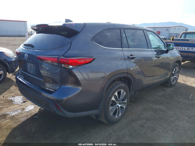 2021 TOYOTA HIGHLANDER 5TDGZRBH7MS139086 Photo 3