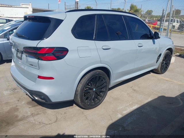 5UX13EU00S9Y55569 BMW X5 Sdrive40i
