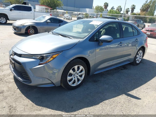 Toyota COROLLA LE 2023 JTDB4MEE7P3015659 Image 2
