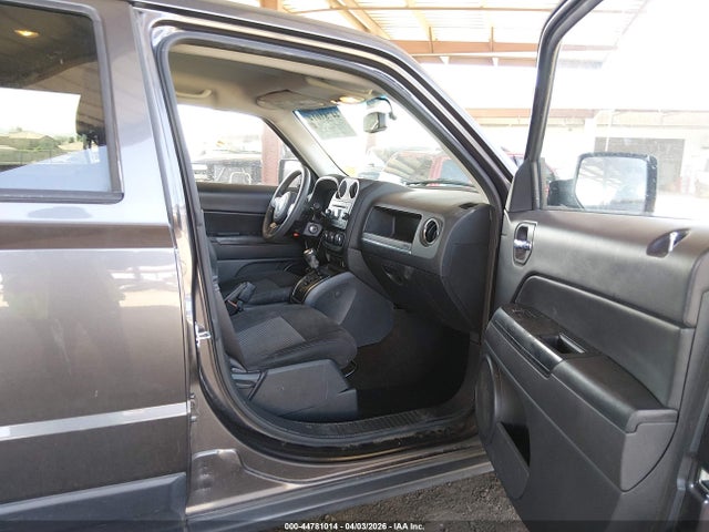 Продажа на аукционе авто 2017 Jeep Patriot Sport Fwd, vin: 1C4NJPBB1HD157891, номер лота: 44781014