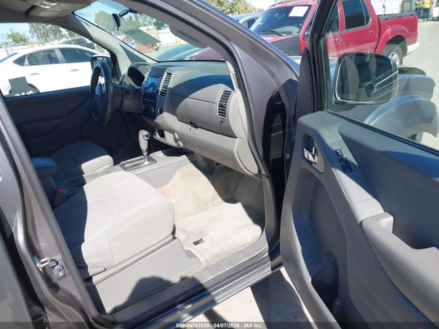 1N6AD0ER2JN757144 Nissan Frontier Sv