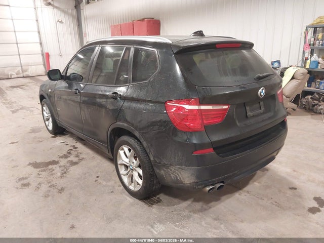 2014 BMW X3 5UXWX7C50EL983904 Photo 2