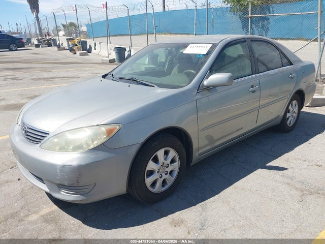 2005 TOYOTA CAMRY 4T1BE30K35U522940 Photo 1