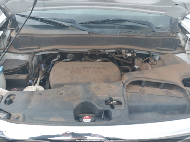 44781063 :رقم المزاد ، 5FNYF4H59EB053975 vin ، 2014 Honda Pilot Ex-l مزاد بيع