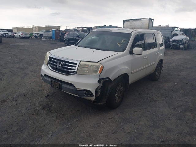 44781063 :رقم المزاد ، 5FNYF4H59EB053975 vin ، 2014 Honda Pilot Ex-l مزاد بيع