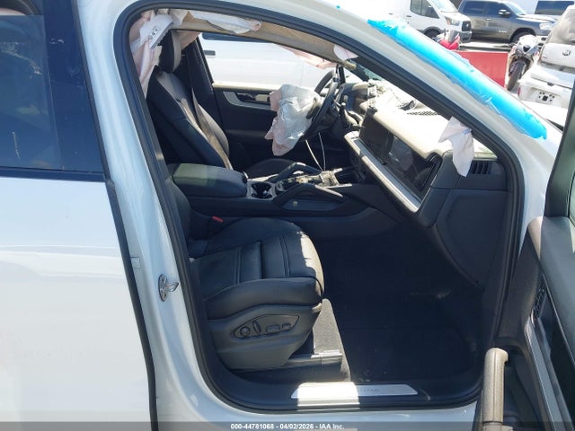 2024 PORSCHE CAYENNE COUPE WP1BA2AY4RDA55755 Photo 4