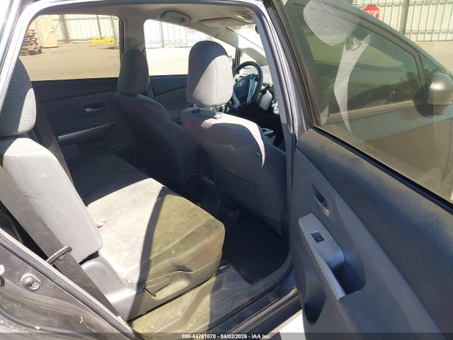 JTDZN3EU5E3334200 Toyota Prius V Three