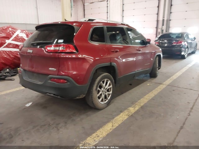 1C4PJLCB4FW694725 Jeep Cherokee Latitude