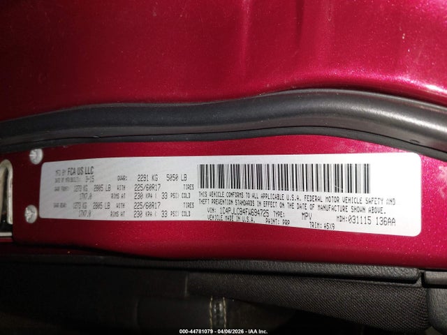 1C4PJLCB4FW694725 Jeep Cherokee Latitude