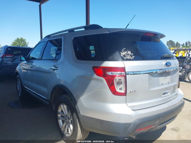 2015 FORD EXPLORER 1FM5K8D83FGC28357 Photo 2
