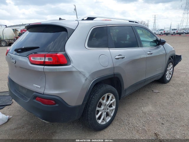 44781109 :رقم المزاد ، 1C4PJMCS2FW545882 vin ، 2015 Jeep Cherokee Latitude مزاد بيع