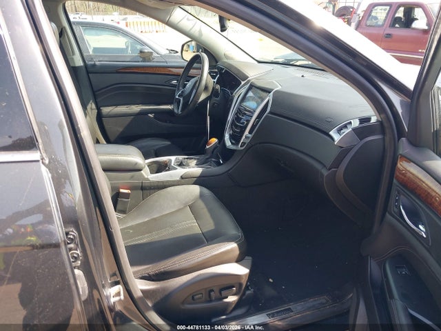 Продаж на аукціоні авто 2016 Cadillac Srx Performance Collection, vin: 3GYFNCE31GS571350, номер лоту: 44781133