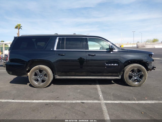 Продажа на аукционе авто 2017 Chevrolet Suburban Lt, vin: 1GNSKHKC6HR387385, номер лота: 44781156