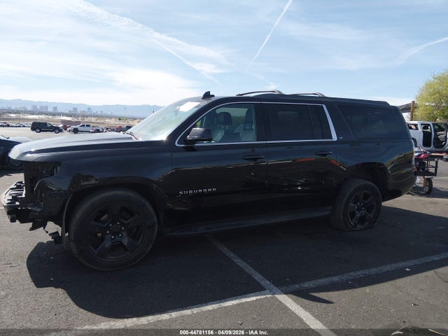 Продажа на аукционе авто 2017 Chevrolet Suburban Lt, vin: 1GNSKHKC6HR387385, номер лота: 44781156