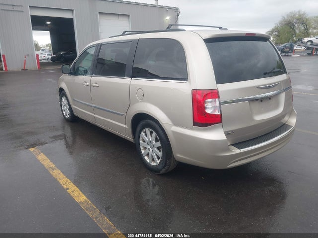 2013 CHRYSLER TOWN & COUNTRY 2C4RC1BG0DR706332 Photo 2