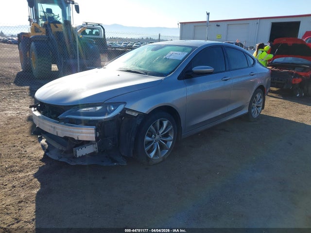 2016 Chrysler 200 S მანქანა იყიდება აუქციონზე, vin: 1C3CCCDG6GN126233, აუქციონის ნომერი: 44781177