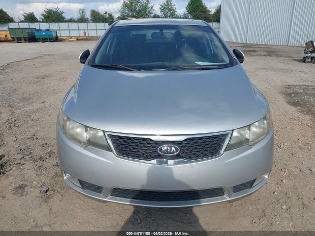 44781180 :رقم المزاد ، KNAFW4A30B5422569 vin ، 2011 Kia Forte Sx مزاد بيع