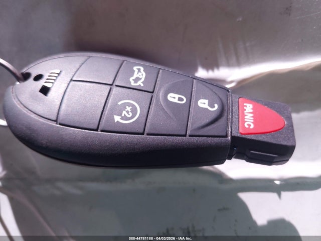 Продаж на аукціоні авто 2011 Dodge Challenger R/t, vin: 2B3CJ5DT7BH512950, номер лоту: 44781188
