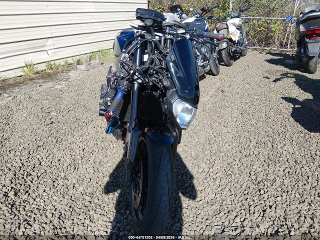 Yamaha FZ09 2016 JYARN33E6GA010209 Image 5