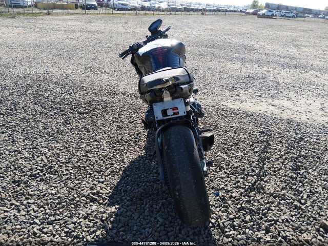 Yamaha FZ09 2016 JYARN33E6GA010209 Image 6