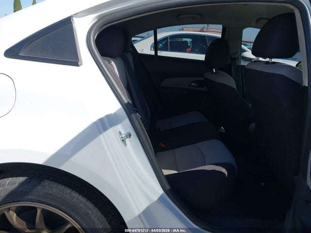 1G1P15SG3F7210197 Chevrolet Cruze L Manual