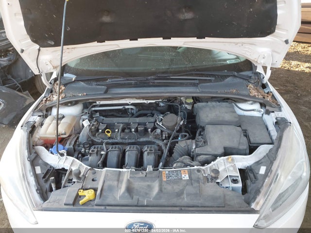 Ford Focus Titanium 2016 1FADP3J21GL225671 Image 10