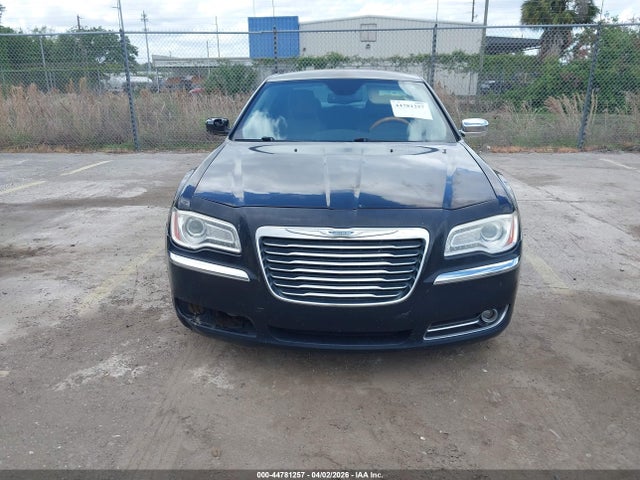Продажа на аукционе авто 2014 Chrysler 300c, vin: 2C3CCAETXEH200677, номер лота: 44781257