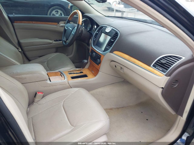 Продажа на аукционе авто 2014 Chrysler 300c, vin: 2C3CCAETXEH200677, номер лота: 44781257