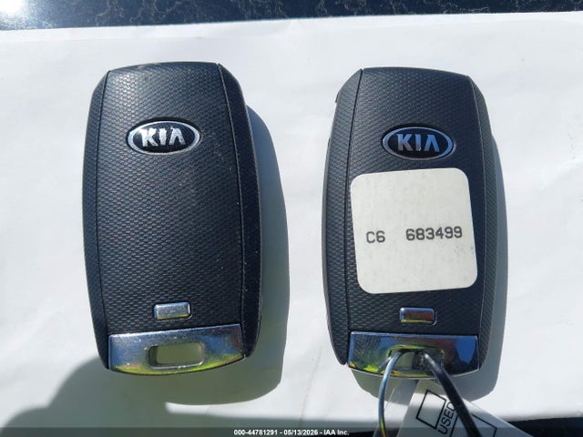 44781291 :رقم المزاد ، 5XYPG4A57LG683499 vin ، 2020 Kia Sorento 3.3l S مزاد بيع