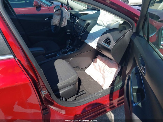 44781298 :رقم المزاد ، 1G1BE5SM5J7130008 vin ، 2018 Chevrolet Cruze Lt Auto مزاد بيع