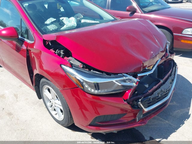 44781298 :رقم المزاد ، 1G1BE5SM5J7130008 vin ، 2018 Chevrolet Cruze Lt Auto مزاد بيع