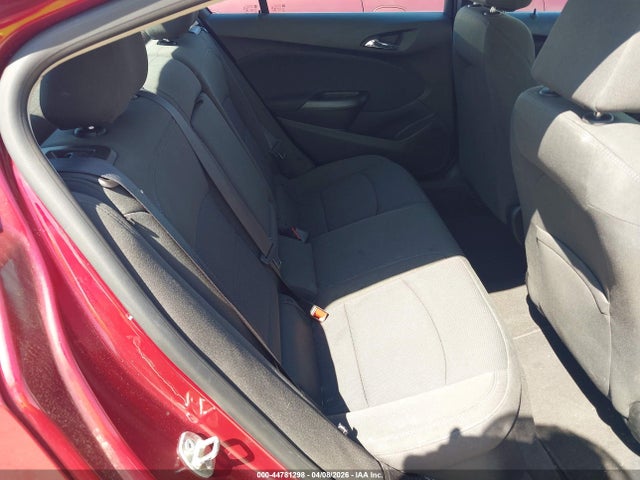 44781298 :رقم المزاد ، 1G1BE5SM5J7130008 vin ، 2018 Chevrolet Cruze Lt Auto مزاد بيع