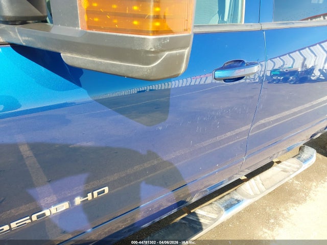 1GC1KSEY8KF222522 Chevrolet Silverado 2500hd Lt