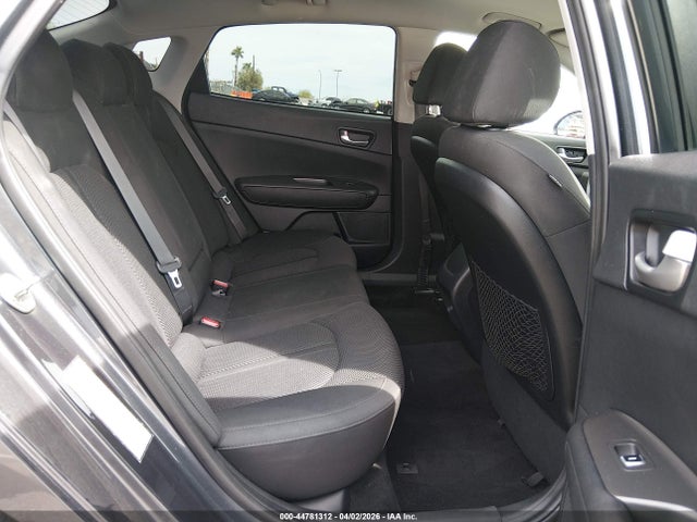 5XXGT4L33LG423323 KIA Optima Lx