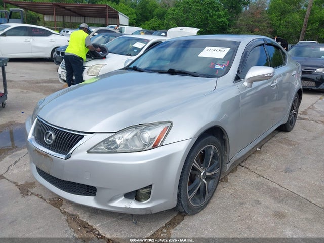 44781362 :رقم المزاد ، JTHCF5C29A5038416 vin ، 2010 Lexus Is 250 مزاد بيع