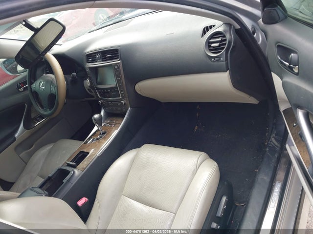 44781362 :رقم المزاد ، JTHCF5C29A5038416 vin ، 2010 Lexus Is 250 مزاد بيع