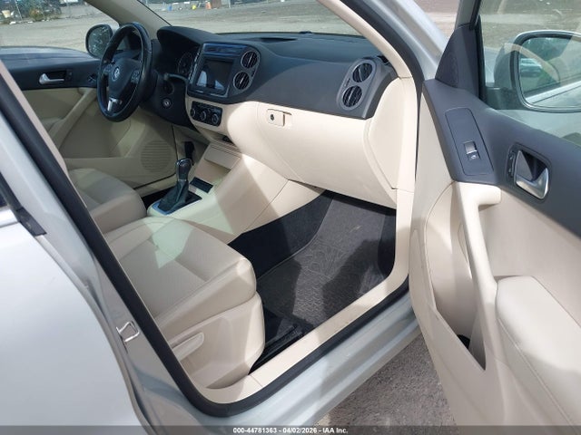 Продаж на аукціоні авто 2012 Volkswagen Tiguan Se, vin: WVGBV7AX4CW560972, номер лоту: 44781363