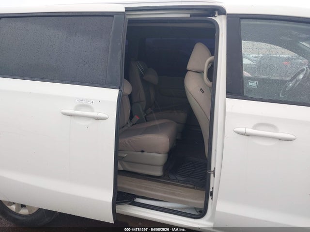 KNDMB5C1XG6168376 KIA SEDONA LX