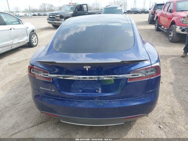 Продаж на аукціоні авто 2015 Tesla Model S 70d/85d/p85d, vin: 5YJSA1S21FF093177, номер лоту: 44781399