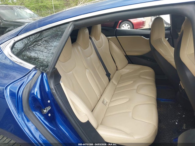 Продаж на аукціоні авто 2015 Tesla Model S 70d/85d/p85d, vin: 5YJSA1S21FF093177, номер лоту: 44781399