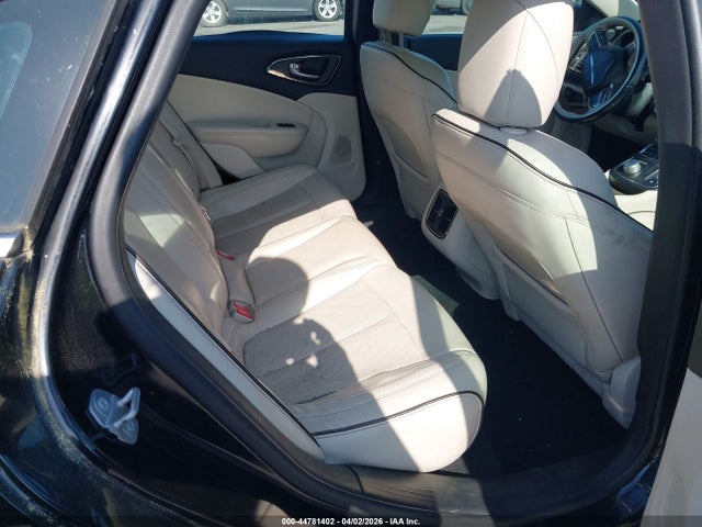 Aukcja sprzedaży 2015 Chrysler 200 C, vin: 1C3CCCCGXFN614231, numer aukcji: 44781402
