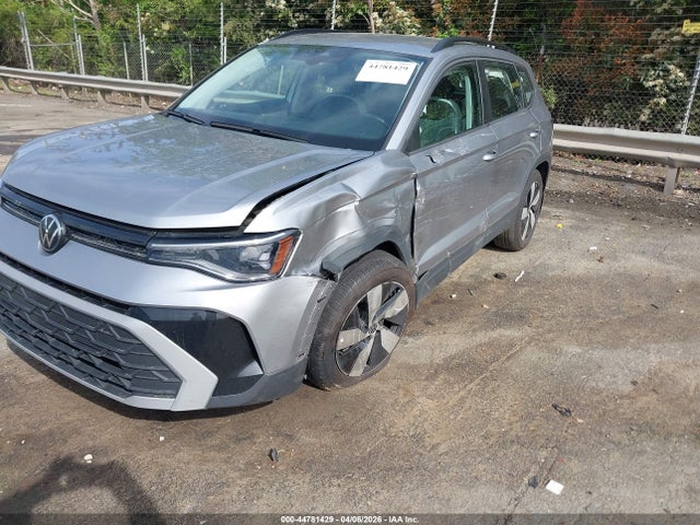 2025 Volkswagen Taos 1.5t S მანქანა იყიდება აუქციონზე, vin: 3VV8C7B29SM005832, აუქციონის ნომერი: 44781429