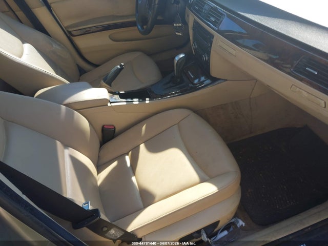 Продажа на аукционе авто 2008 Bmw 328i, vin: WBAVA33588K053411, номер лота: 44781440