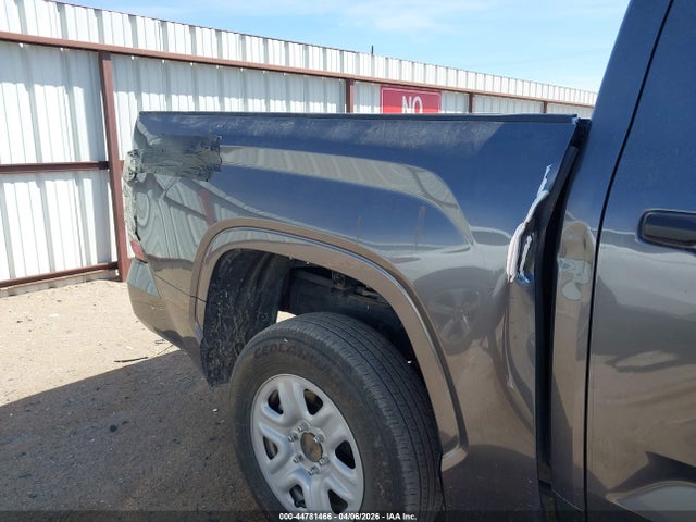 Продажа на аукционе авто 2024 Toyota Tundra Sr 4wd, vin: 5TFKB5DB8RX228229, номер лота: 44781466