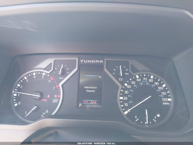 Продажа на аукционе авто 2024 Toyota Tundra Sr 4wd, vin: 5TFKB5DB8RX228229, номер лота: 44781466