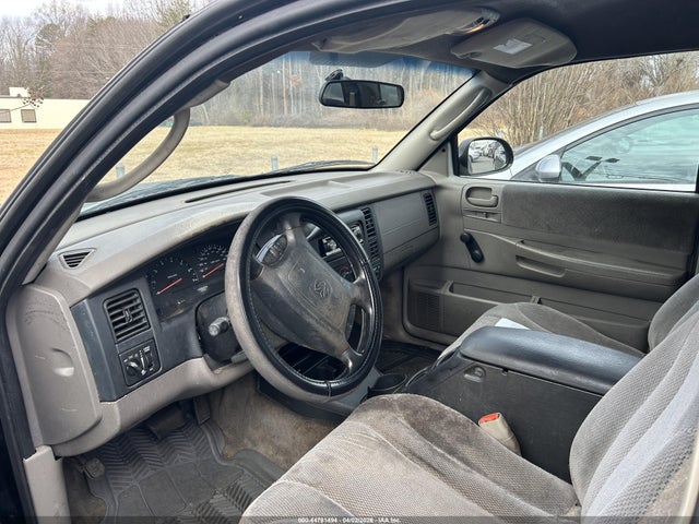 44781494 :رقم المزاد ، 1D7GL32K94S555048 vin ، 2004 Dodge Dakota Sport مزاد بيع