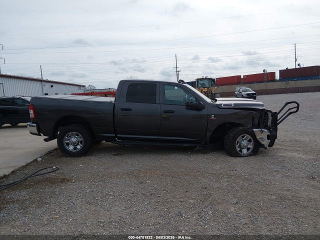 3C6UR5CLXRG276292 RAM 2500 Tradesman 4x4 6&#039;4 Box