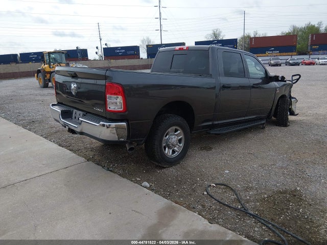 3C6UR5CLXRG276292 RAM 2500 Tradesman 4x4 6&#039;4 Box