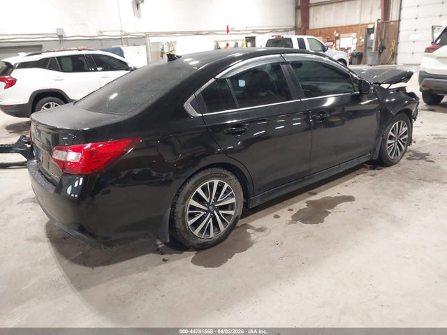 2018 SUBARU LEGACY 4S3BNAF61J3010340 Photo 3