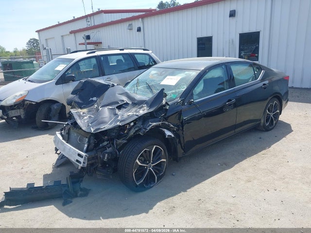 44781572 :رقم المزاد ، 1N4BL4CVXPN349653 vin ، 2023 Nissan Altima Sr Fwd مزاد بيع